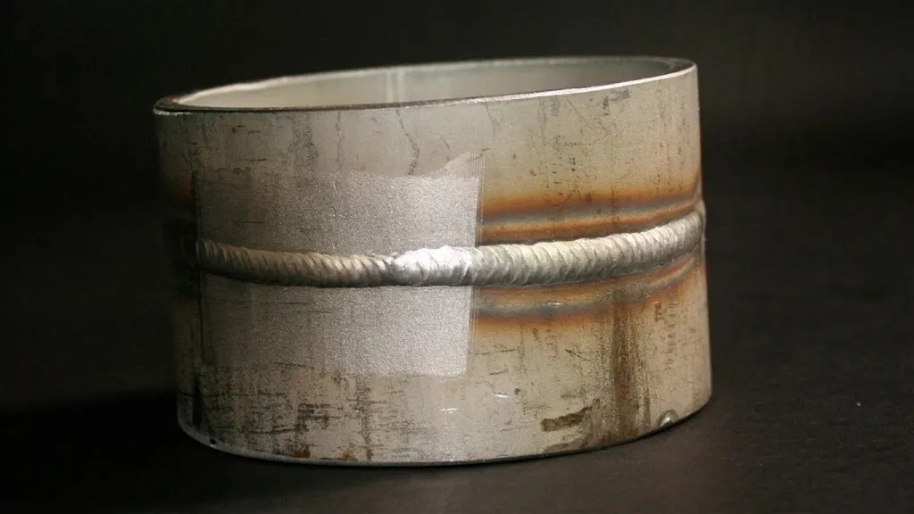Continuous-wave laser removing oxide and scale from a large steel surface for coating prep